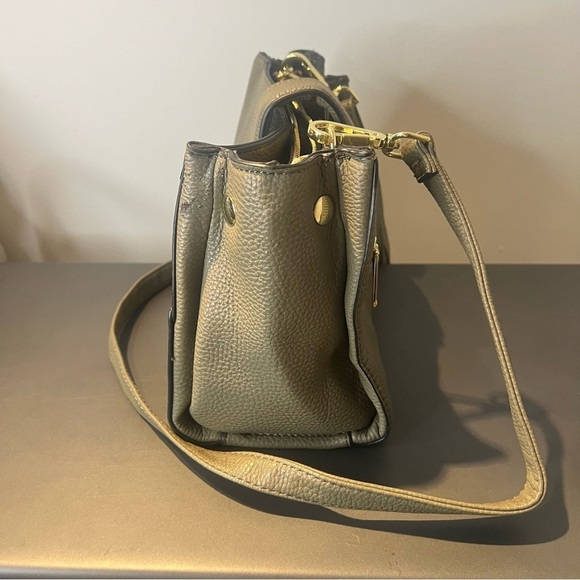 Steve Madden green olive crossbody bag preloved - Picture 4 of 11